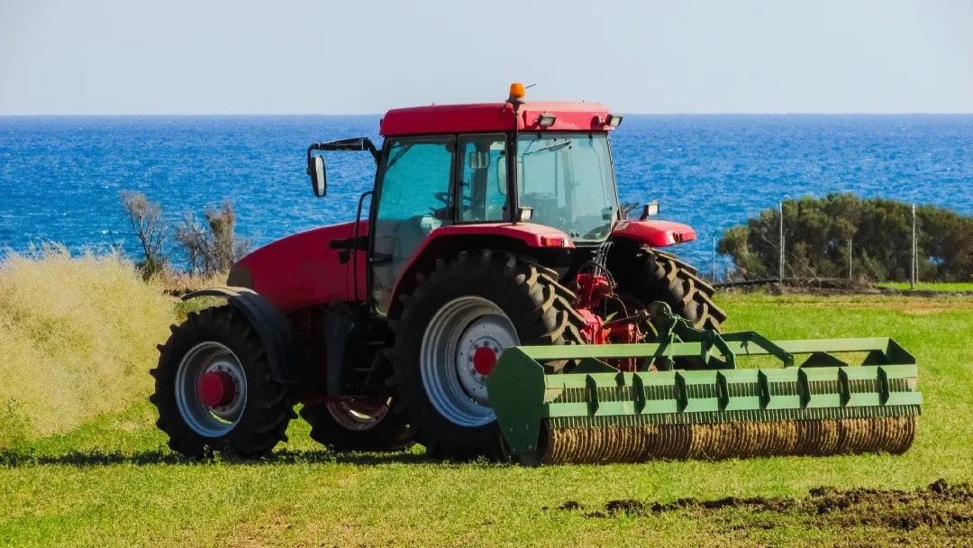 AGRICULTURAL BUSHINGS