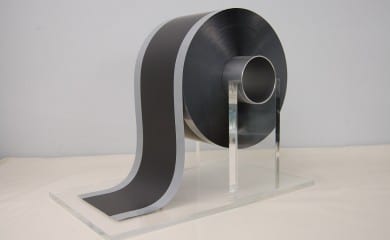 Capacitor bushing Capacitor bushings